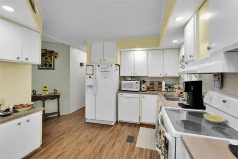 220 La Rosas North Port FL 34287