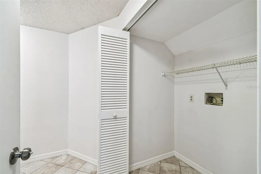 215 Clays Trail Oldsmar FL 34677