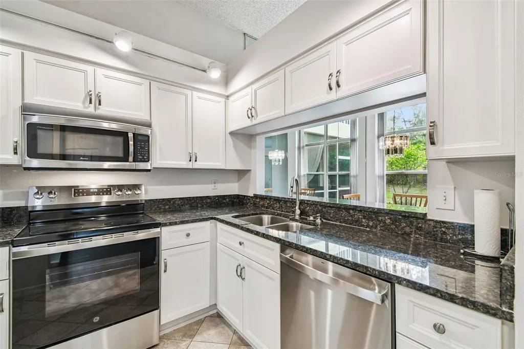 215 Clays Trail Oldsmar FL 34677