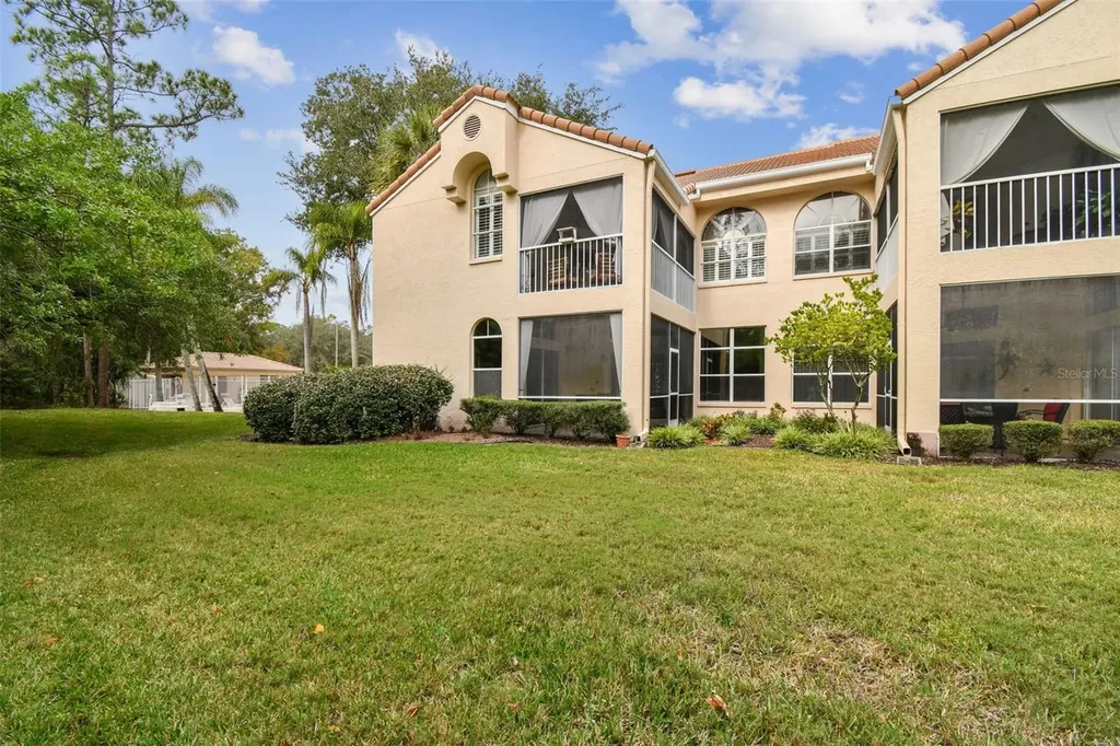 215 Clays Trail Oldsmar FL 34677