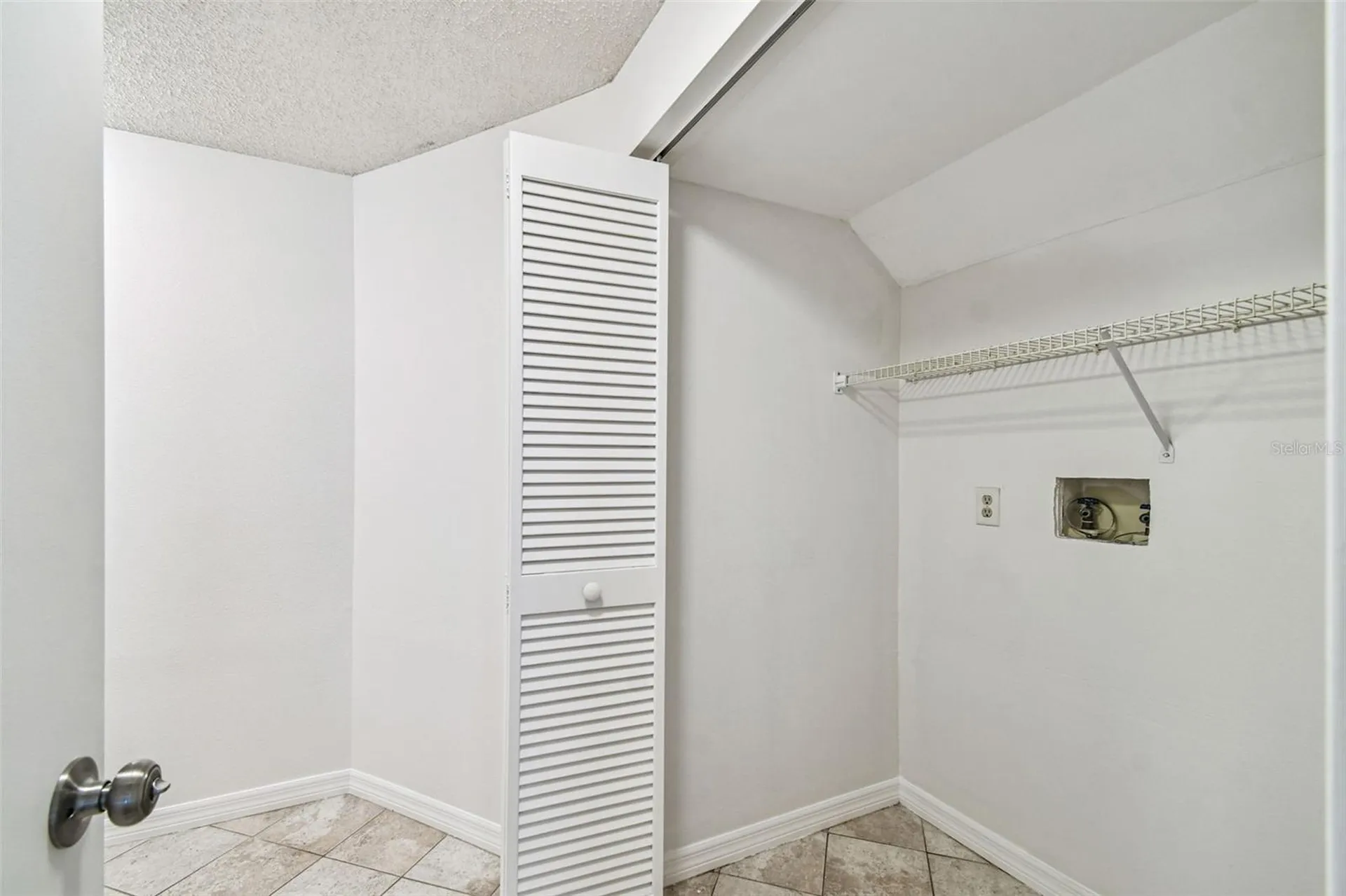215 Clays Trail Oldsmar FL 34677