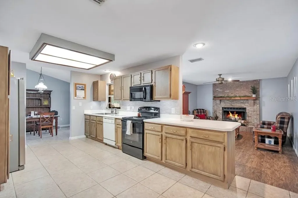 90 Sundown Road Debary FL 32713