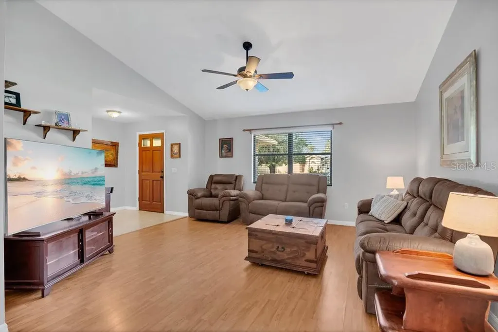 90 Sundown Road Debary FL 32713