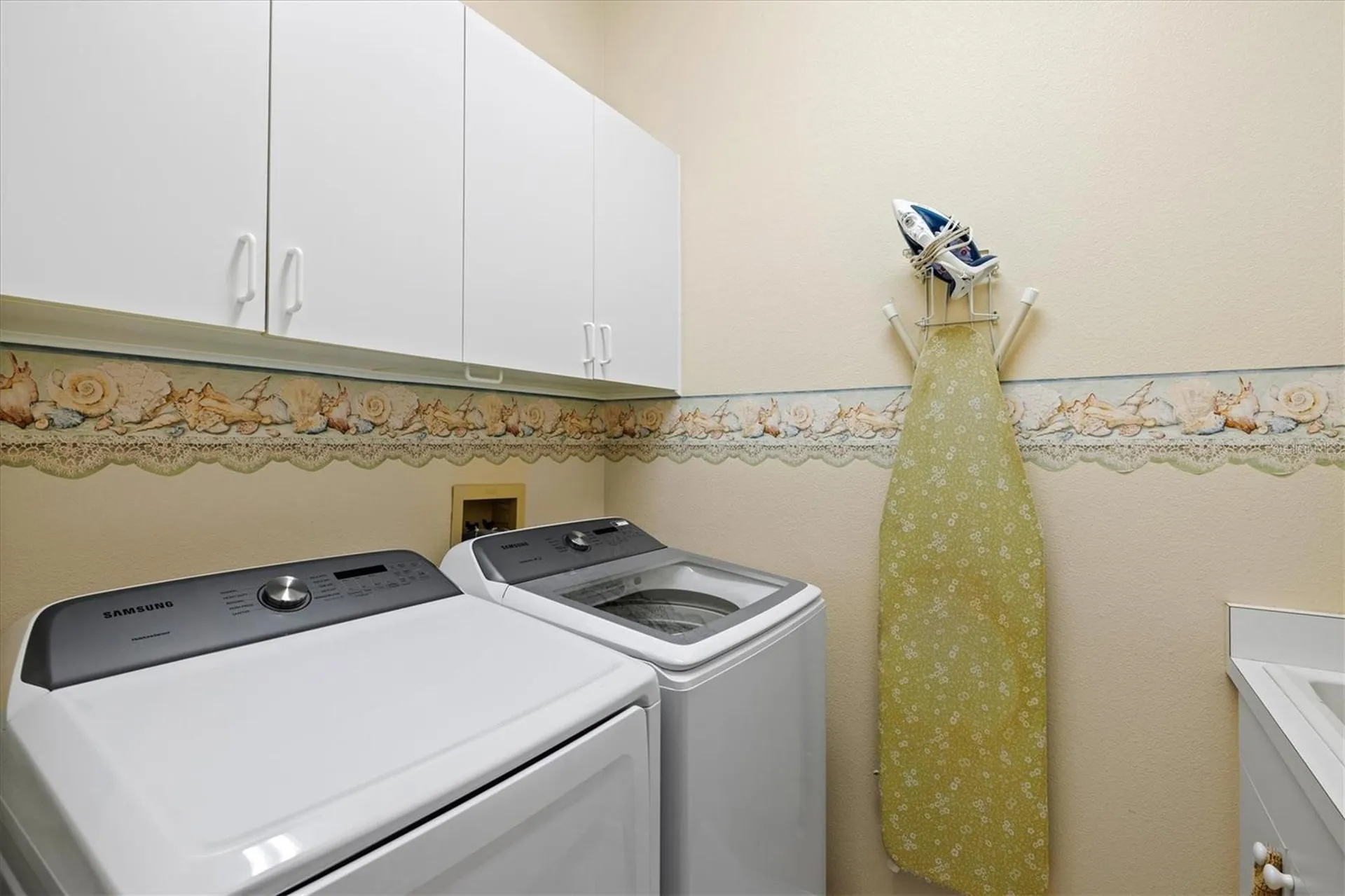 4616 Swordfish Drive Bradenton FL 34208