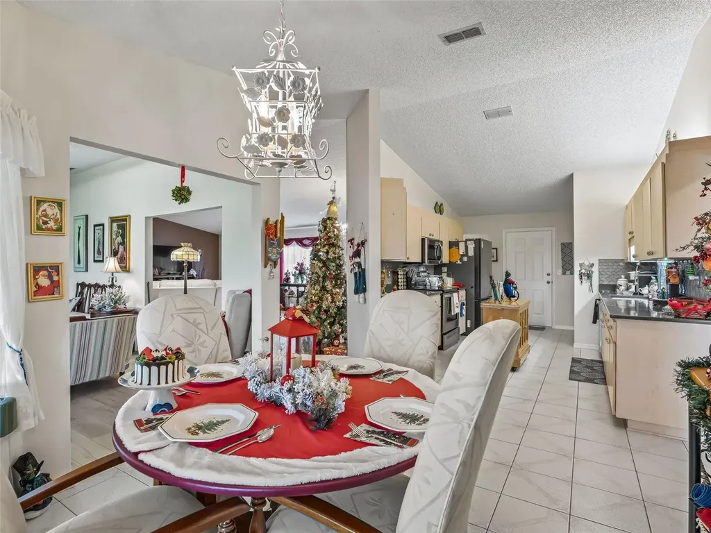 9900 SE 175th Place Summerfield FL 34491