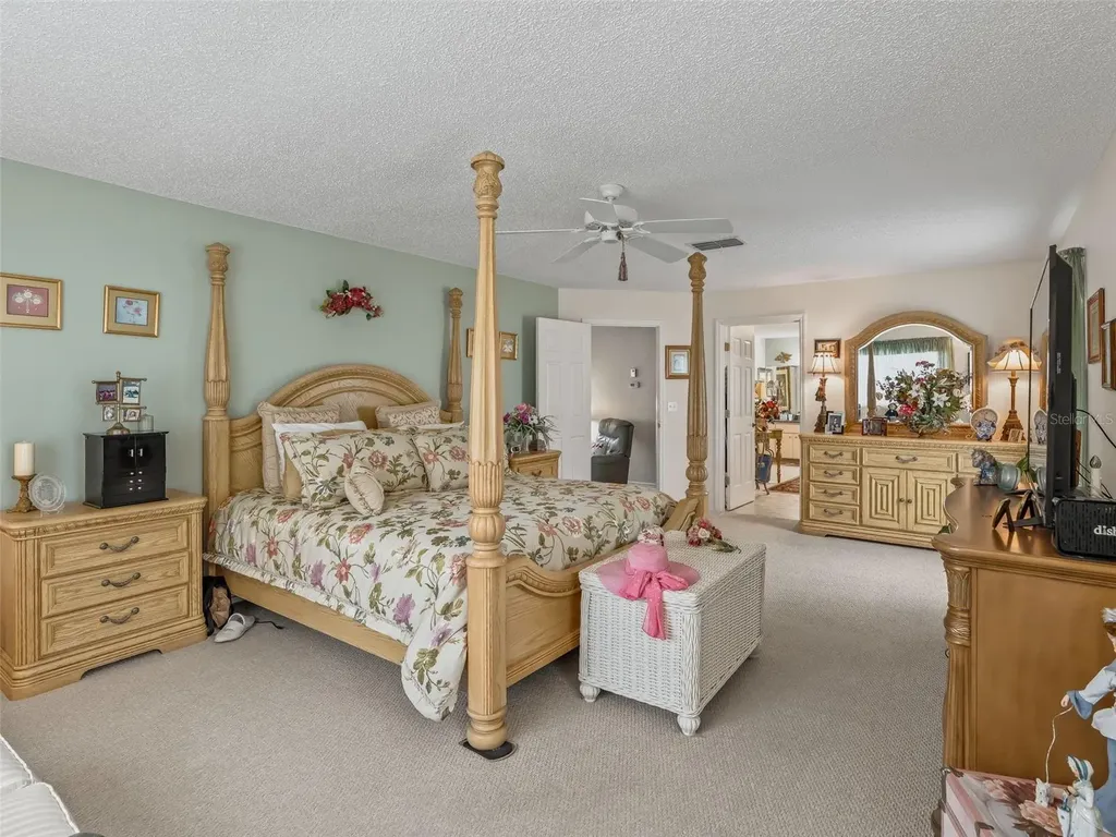9900 SE 175th Place Summerfield FL 34491