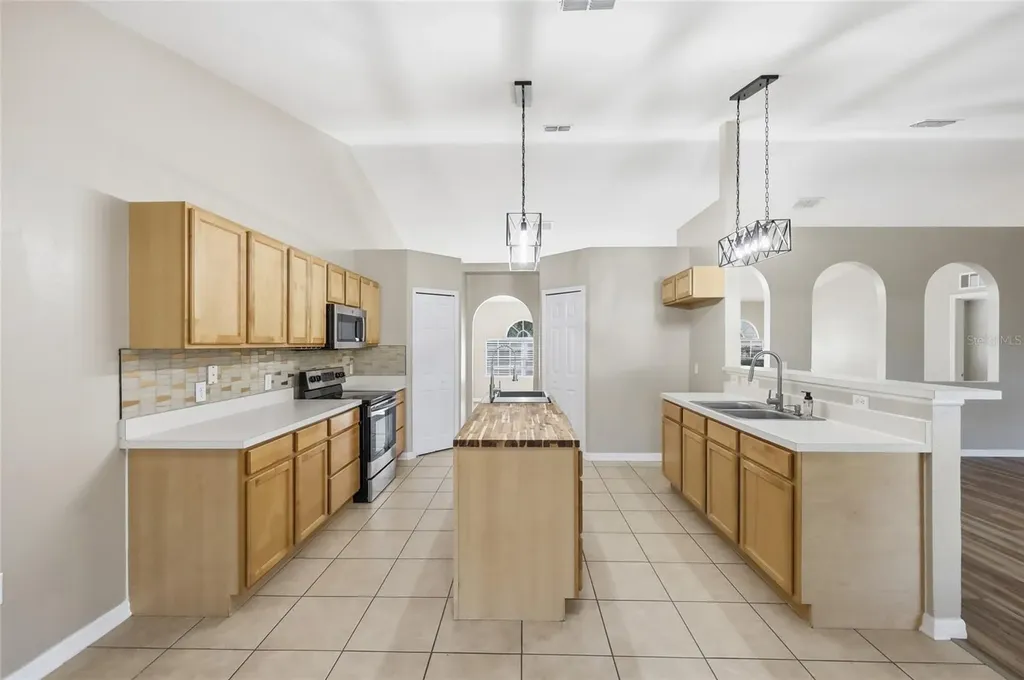 539 Granite Circle Chuluota FL 32766