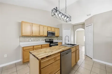 539 Granite Circle Chuluota FL 32766