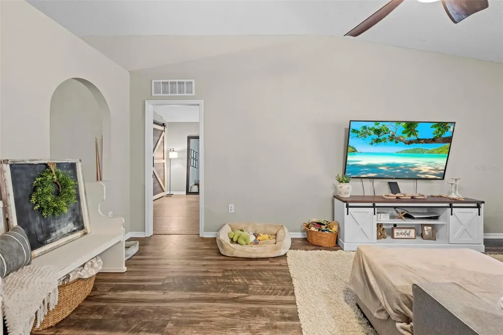880 W Rum Place Dunnellon FL 34434