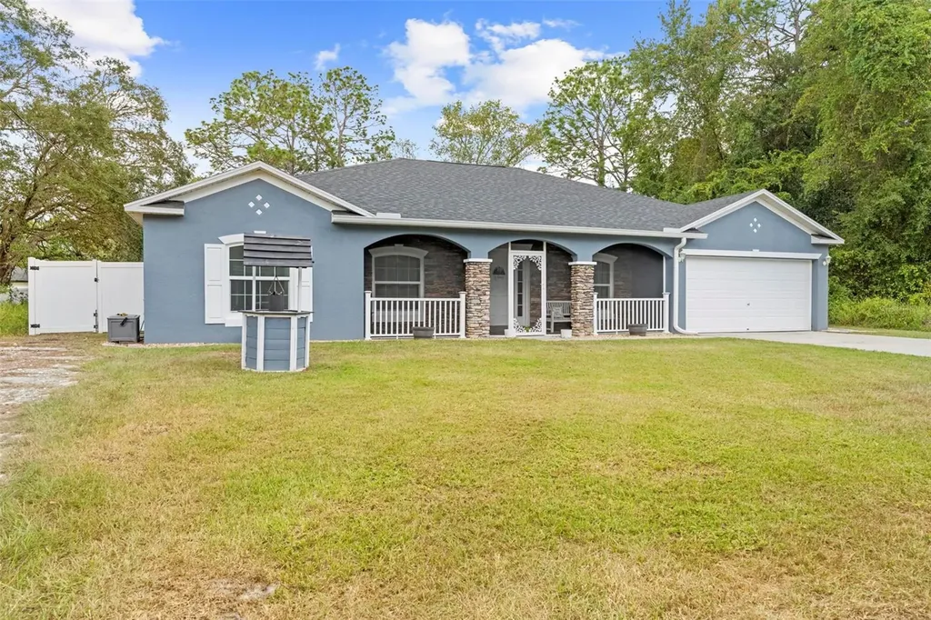 880 W Rum Place Dunnellon FL 34434