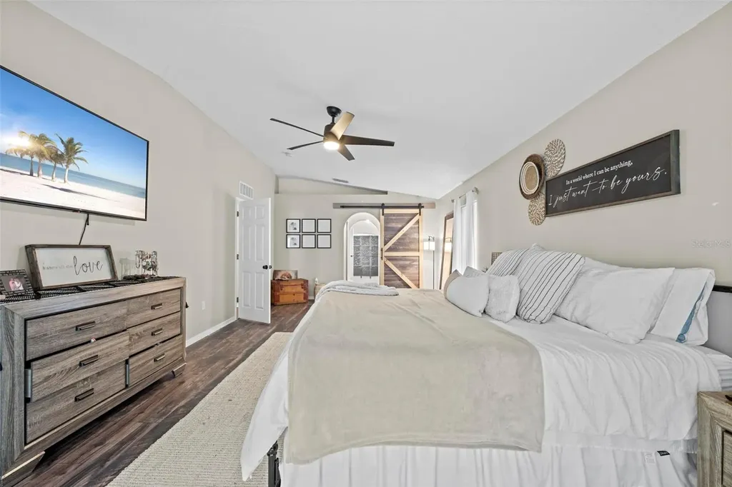 880 W Rum Place Dunnellon FL 34434