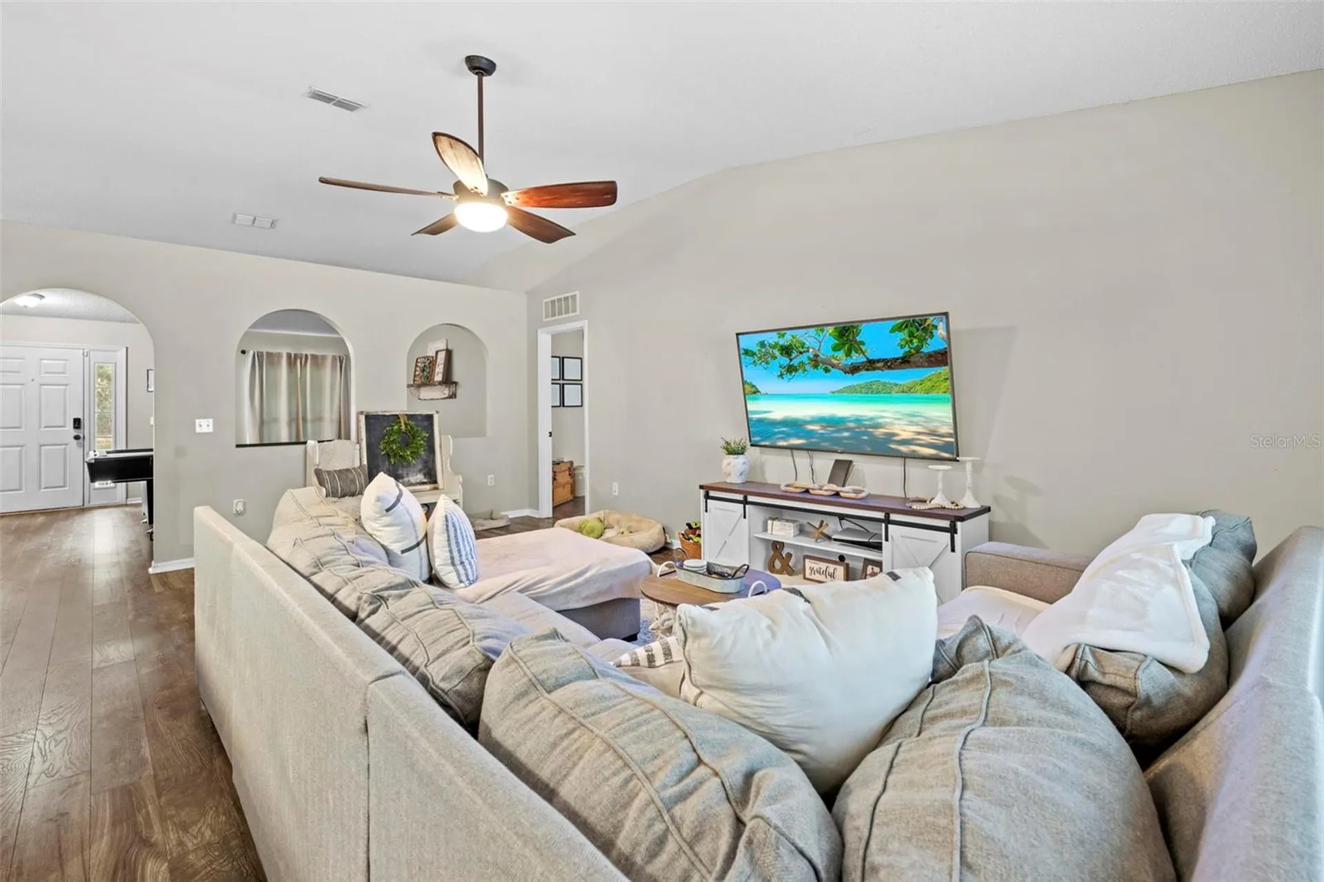 880 W Rum Place Dunnellon FL 34434