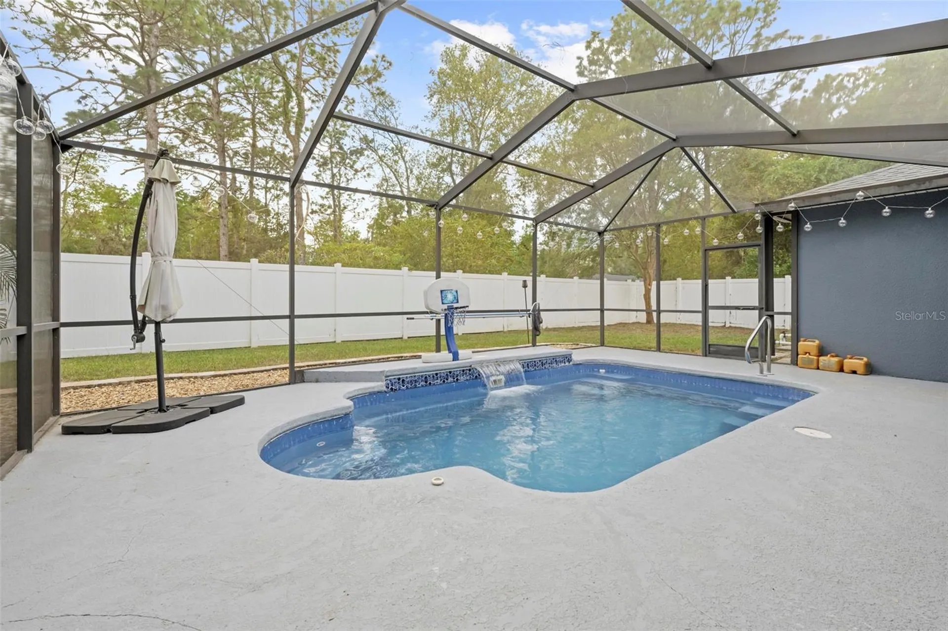 880 W Rum Place Dunnellon FL 34434