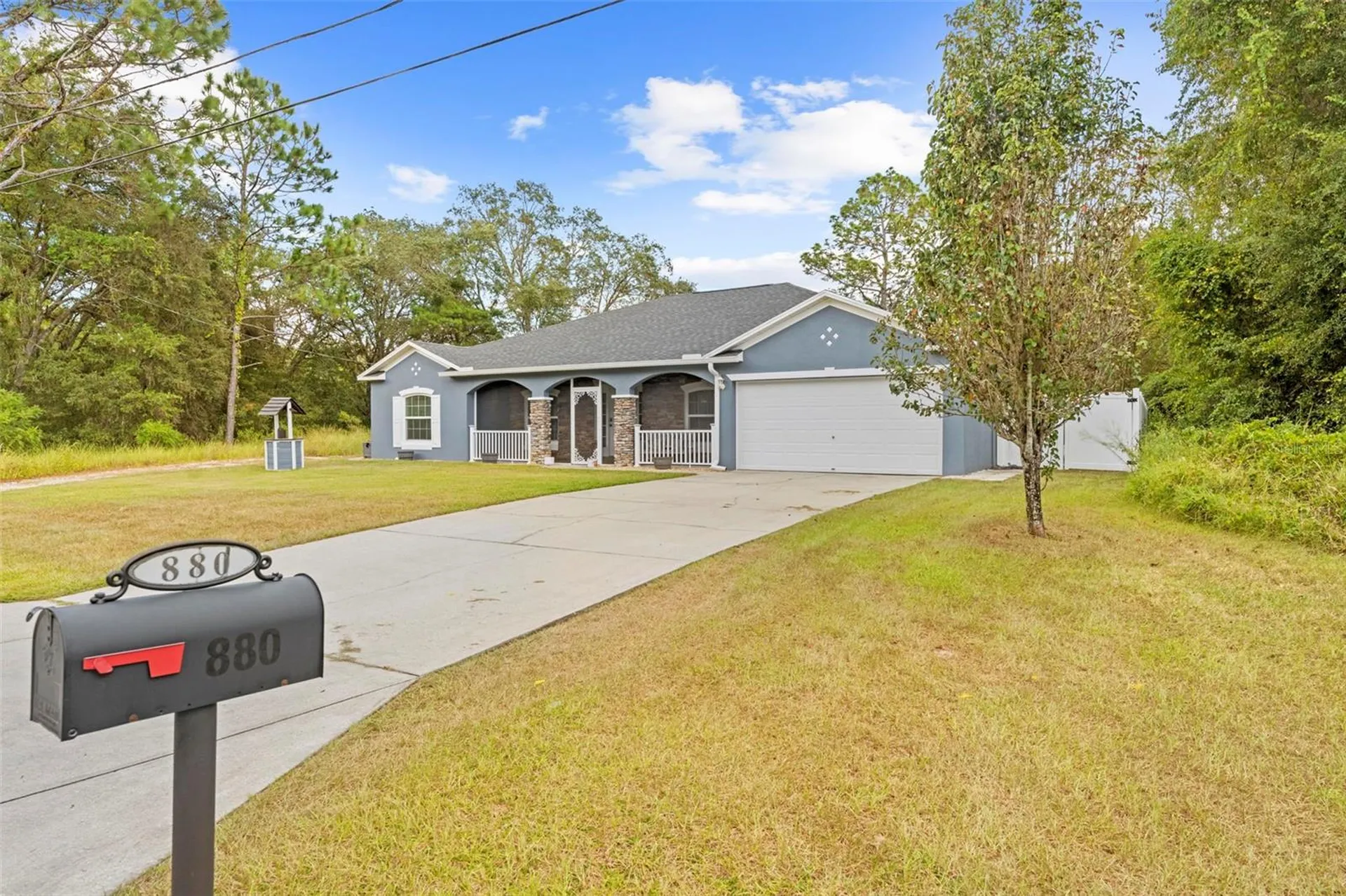 880 W Rum Place Dunnellon FL 34434