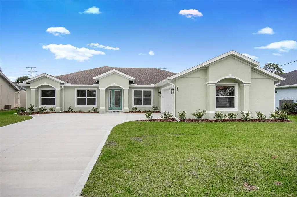 18 Central Place Palm Coast FL 32137