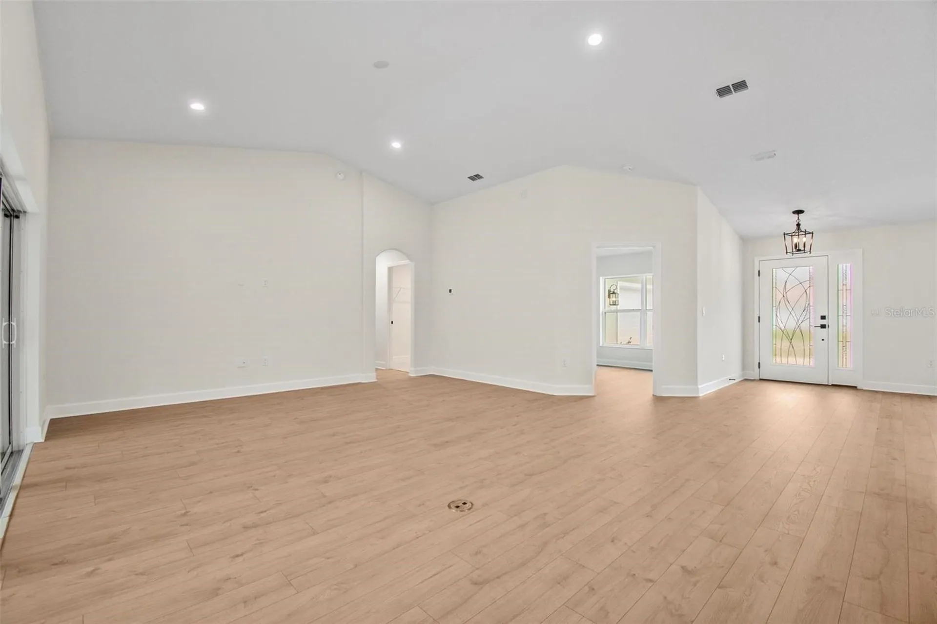 18 Central Place Palm Coast FL 32137