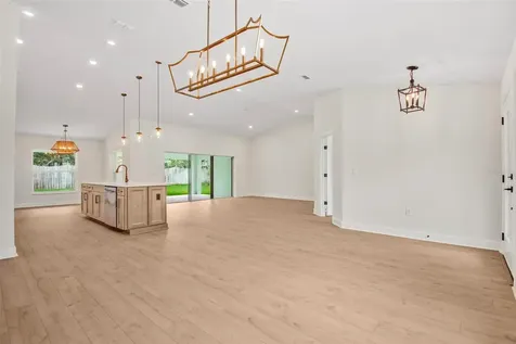 18 Central Place Palm Coast FL 32137