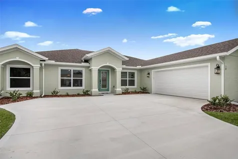 18 Central Place Palm Coast FL 32137