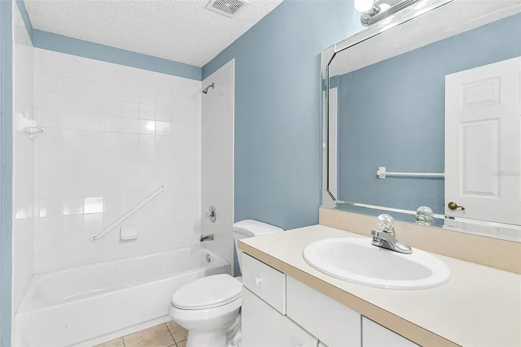 1009 Forest Breeze Path Leesburg FL 34748