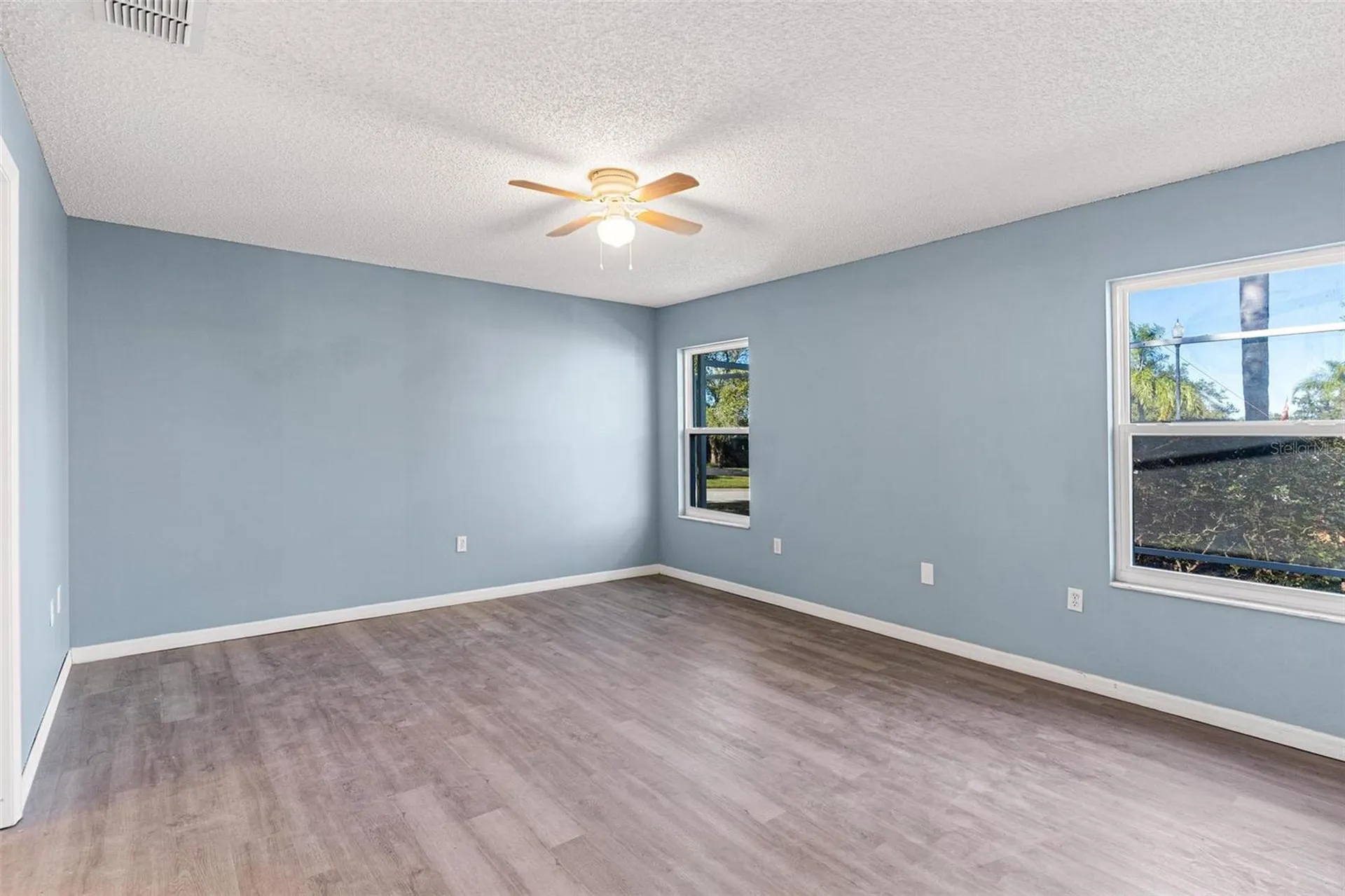 1009 Forest Breeze Path Leesburg FL 34748