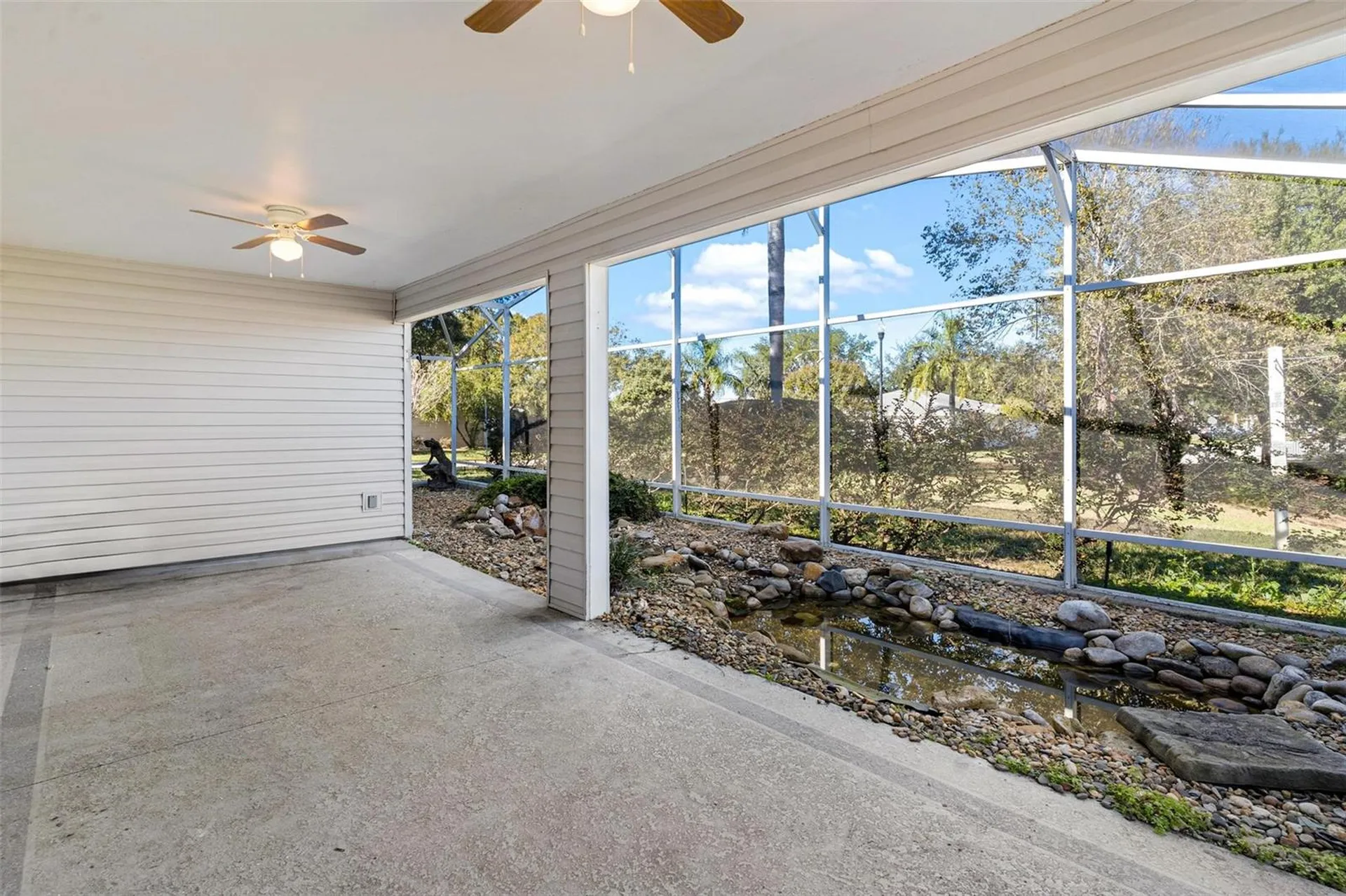 1009 Forest Breeze Path Leesburg FL 34748