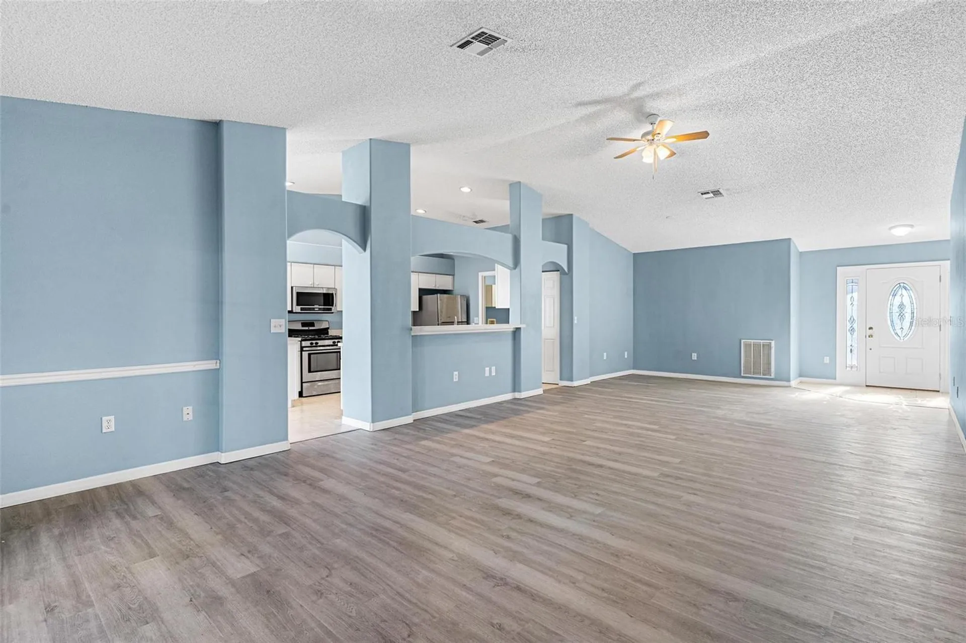 1009 Forest Breeze Path Leesburg FL 34748