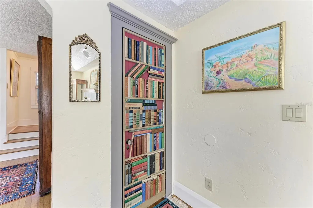 401 27th Street W Bradenton FL 34205