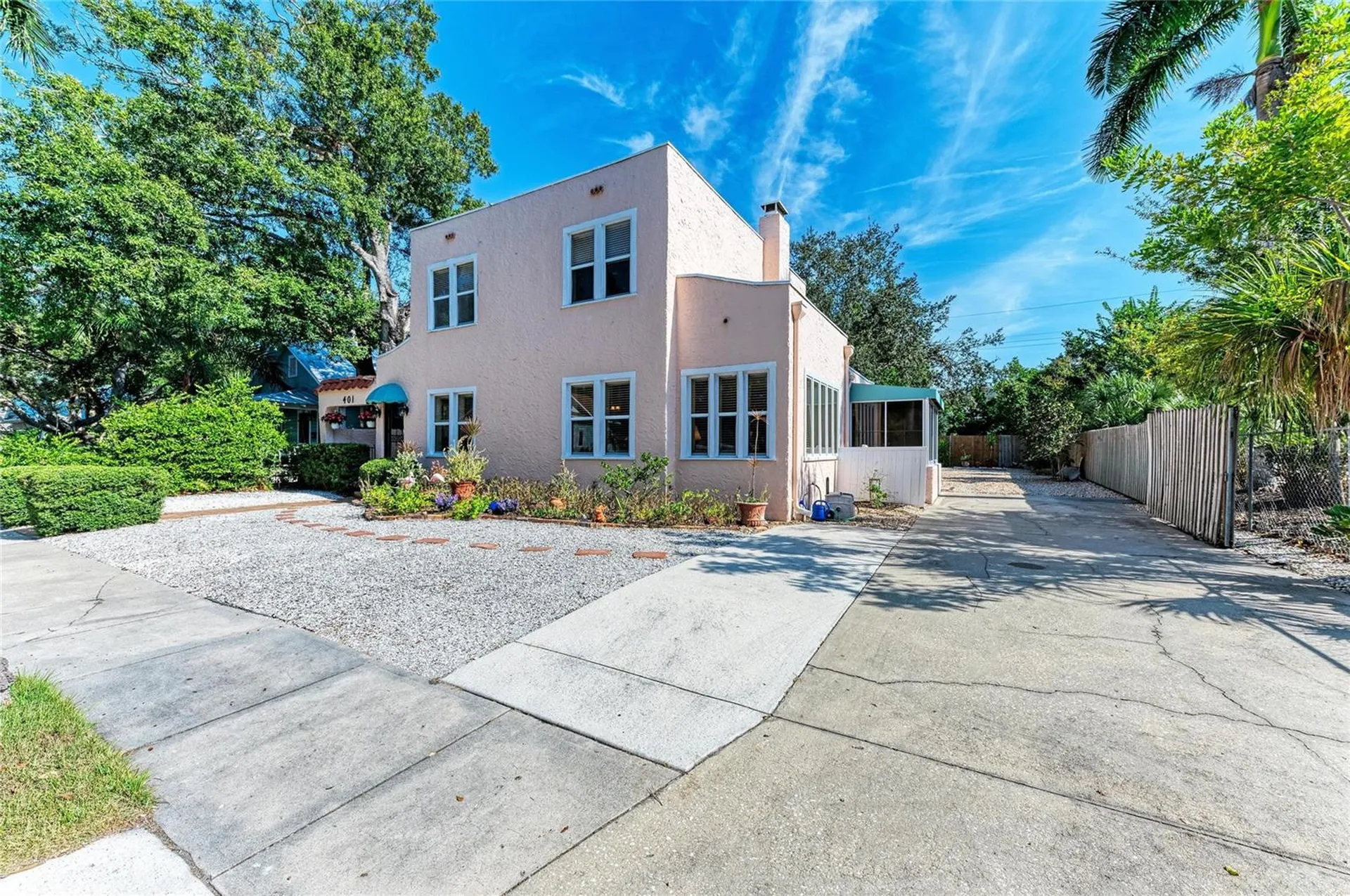 401 27th Street W Bradenton FL 34205
