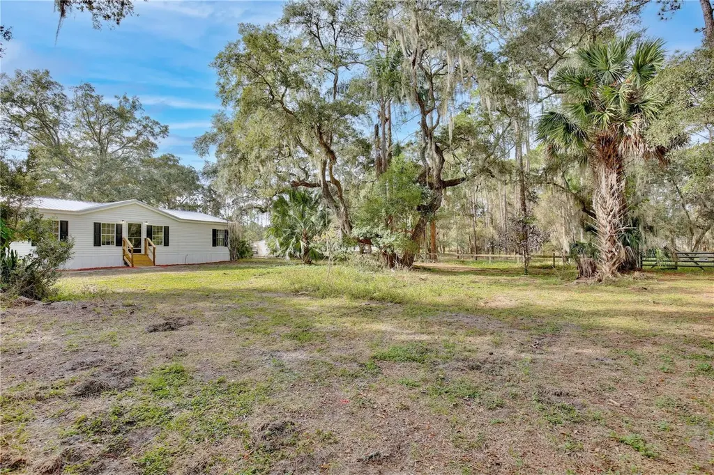 15330 Apache Pass Eustis FL 32726