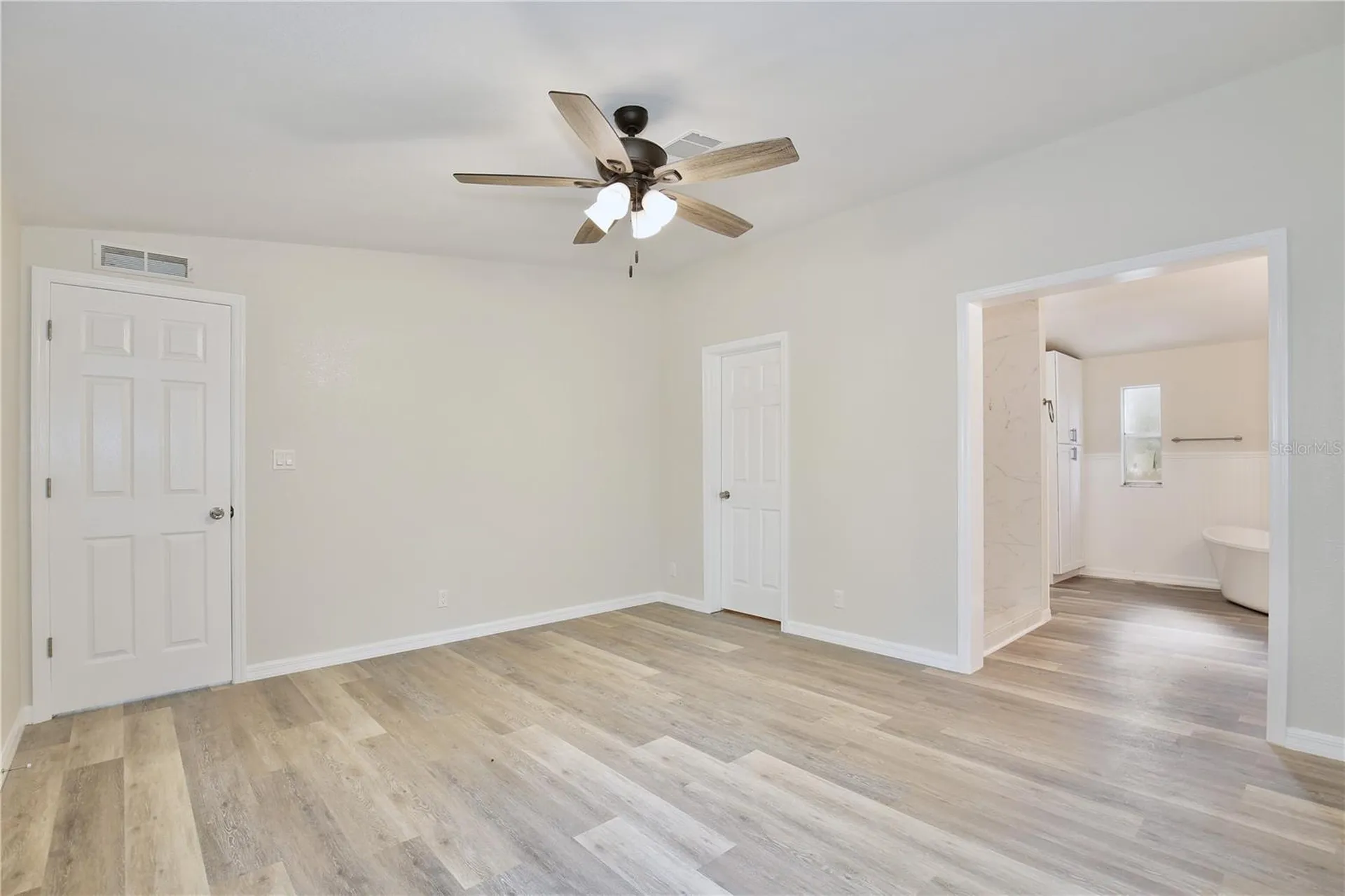 15330 Apache Pass Eustis FL 32726