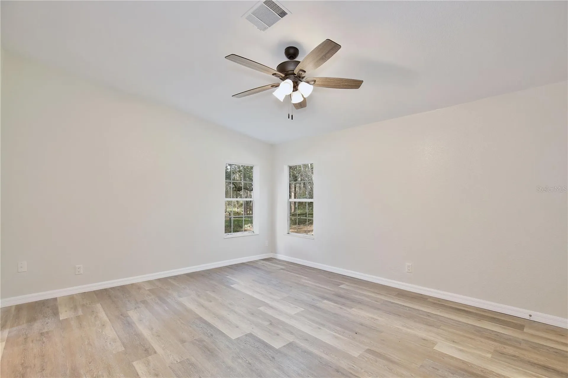 15330 Apache Pass Eustis FL 32726