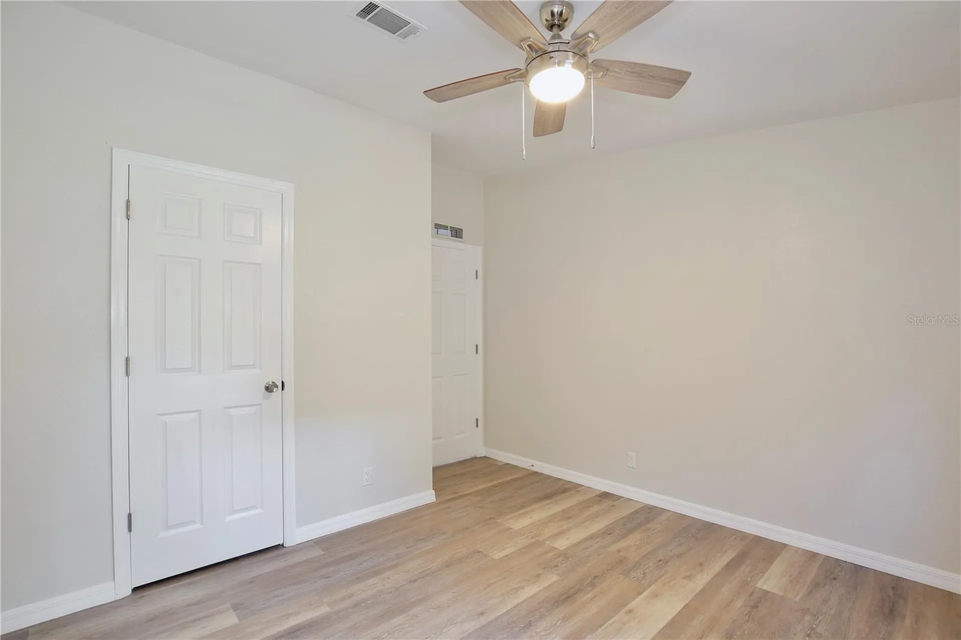 15330 Apache Pass Eustis FL 32726