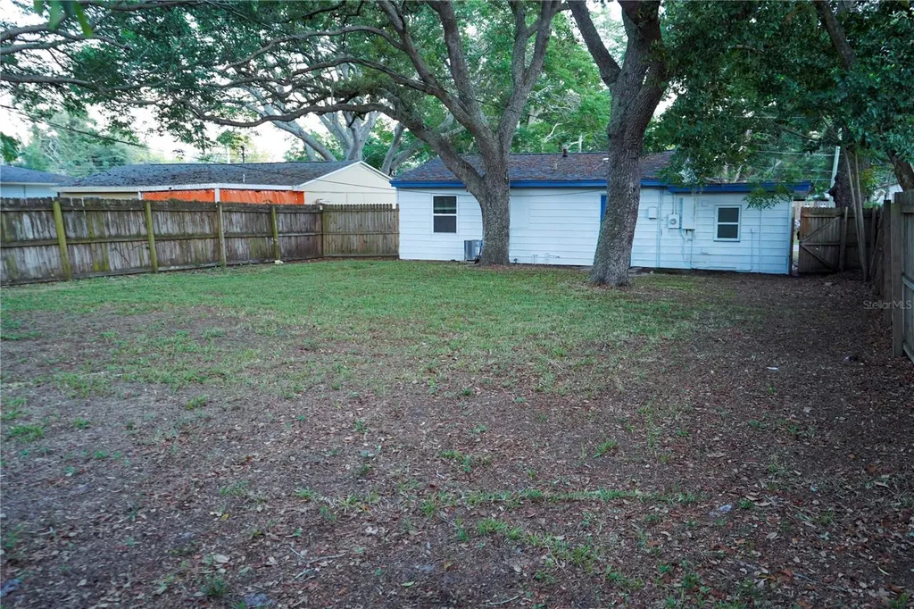 1280 Bertland Way Clearwater FL 33755