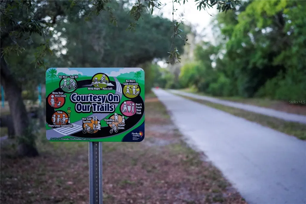 1280 Bertland Way Clearwater FL 33755