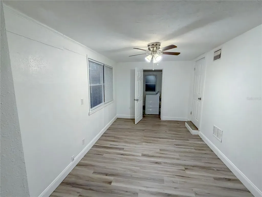 1280 Bertland Way Clearwater FL 33755