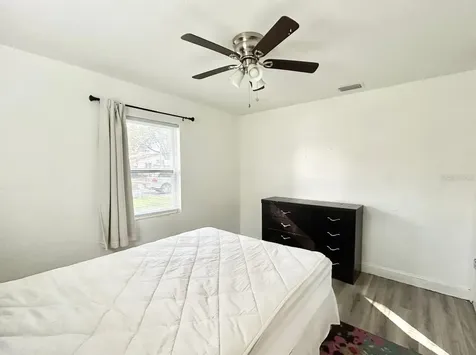 1280 Bertland Way Clearwater FL 33755