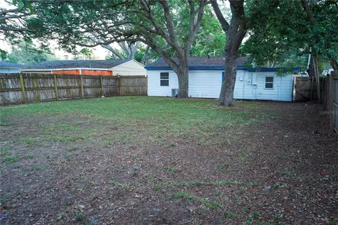 1280 Bertland Way Clearwater FL 33755