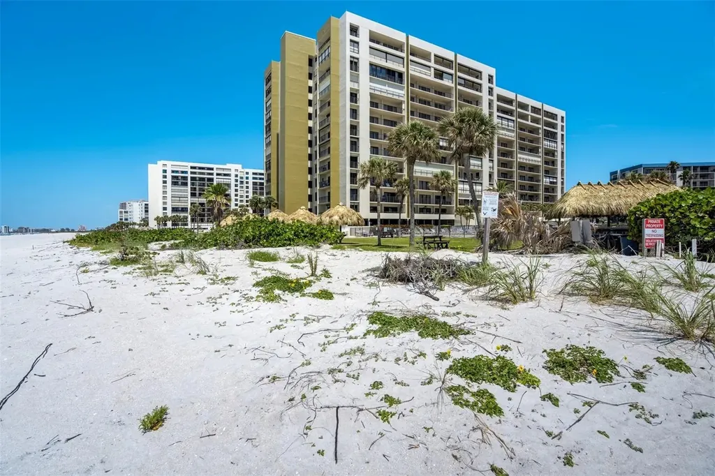 1480 Gulf Boulevard Clearwater Beach FL 33767