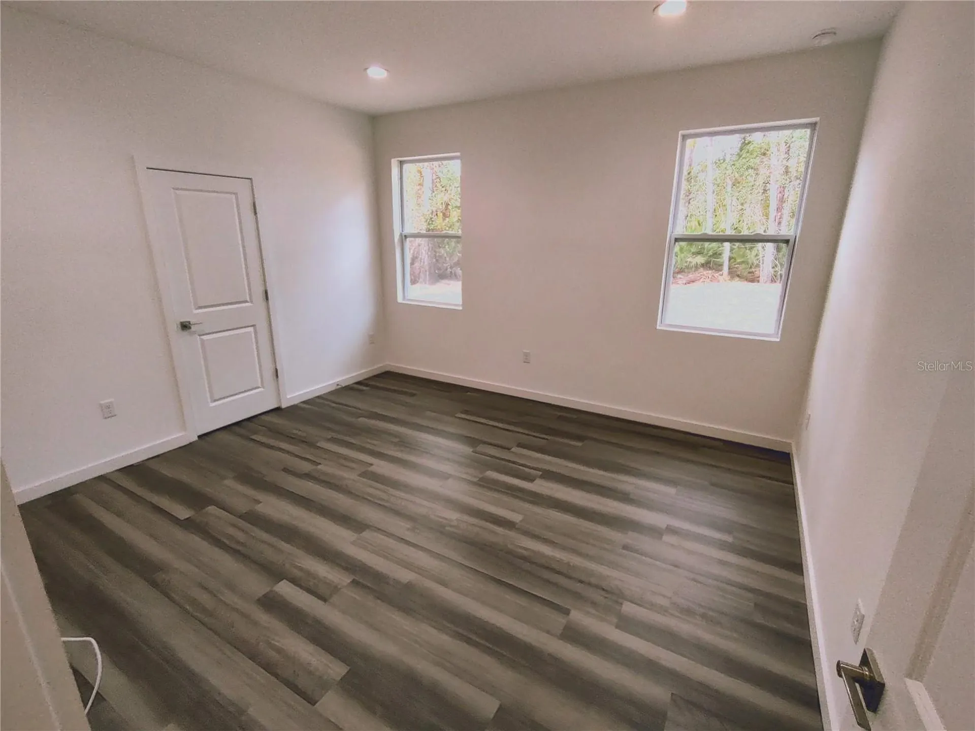1556 9th Avenue Deland FL 32724