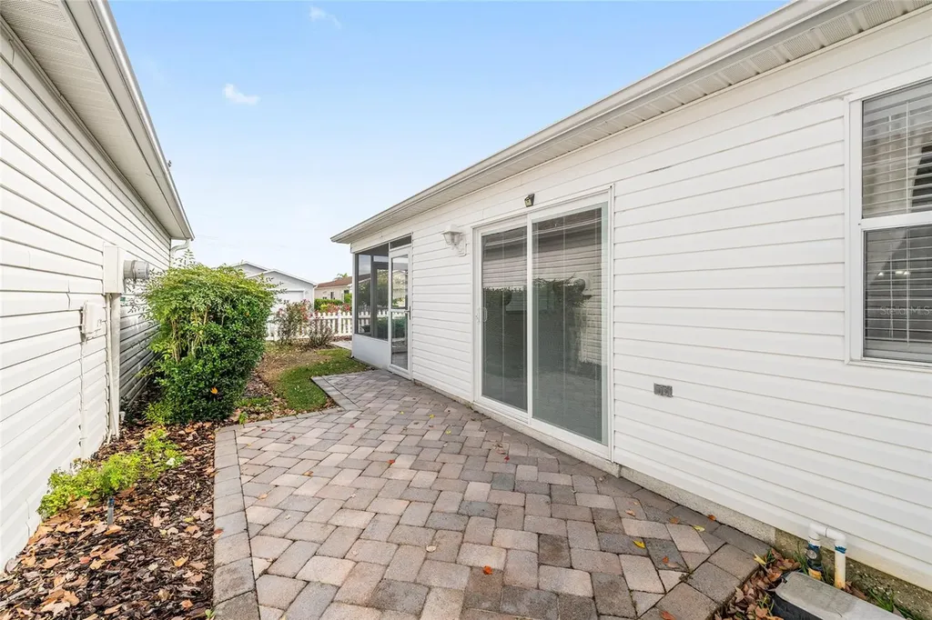 1612 Campos Drive The Villages FL 32162