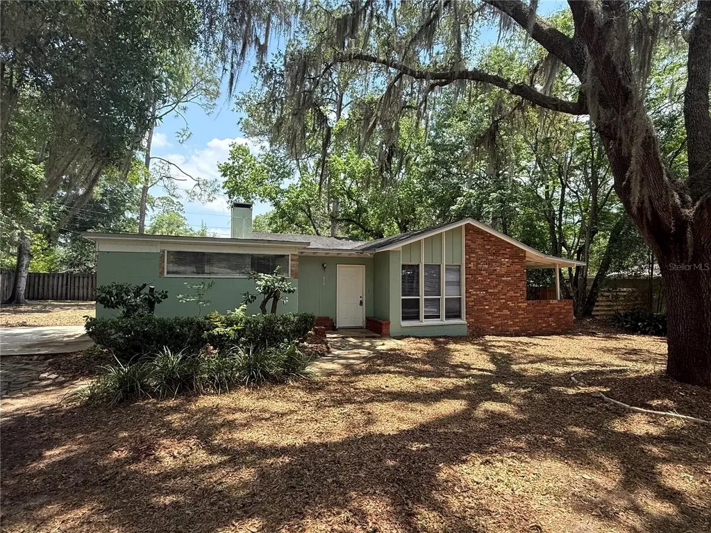 217 NW 36th Drive Gainesville FL 32607