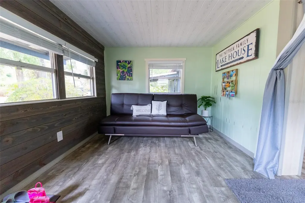 21162 NE 146th Place Salt Springs FL 32134