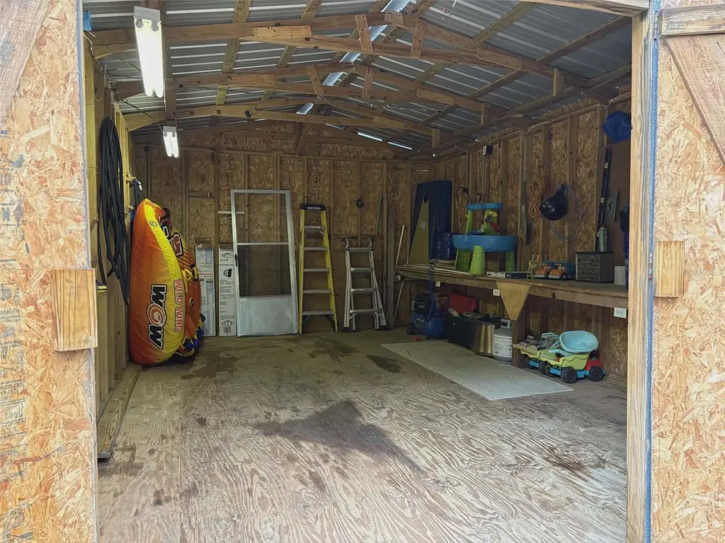 21162 NE 146th Place Salt Springs FL 32134