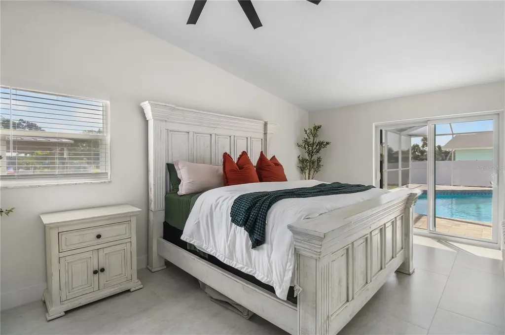1575 Brookside Boulevard Largo FL 33770