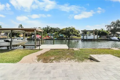 1575 Brookside Boulevard Largo FL 33770
