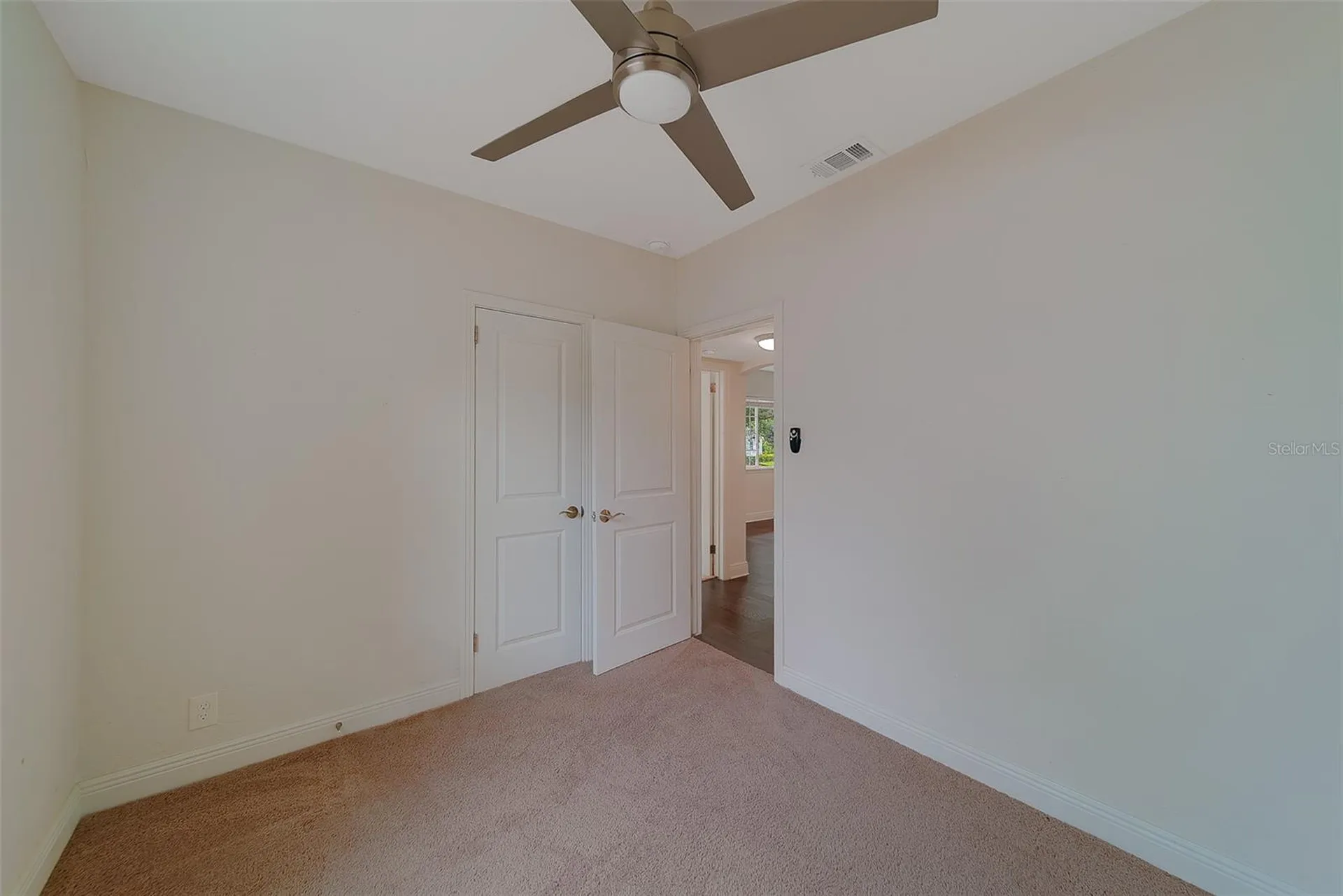 225 36th Avenue NE St Petersburg FL 33704