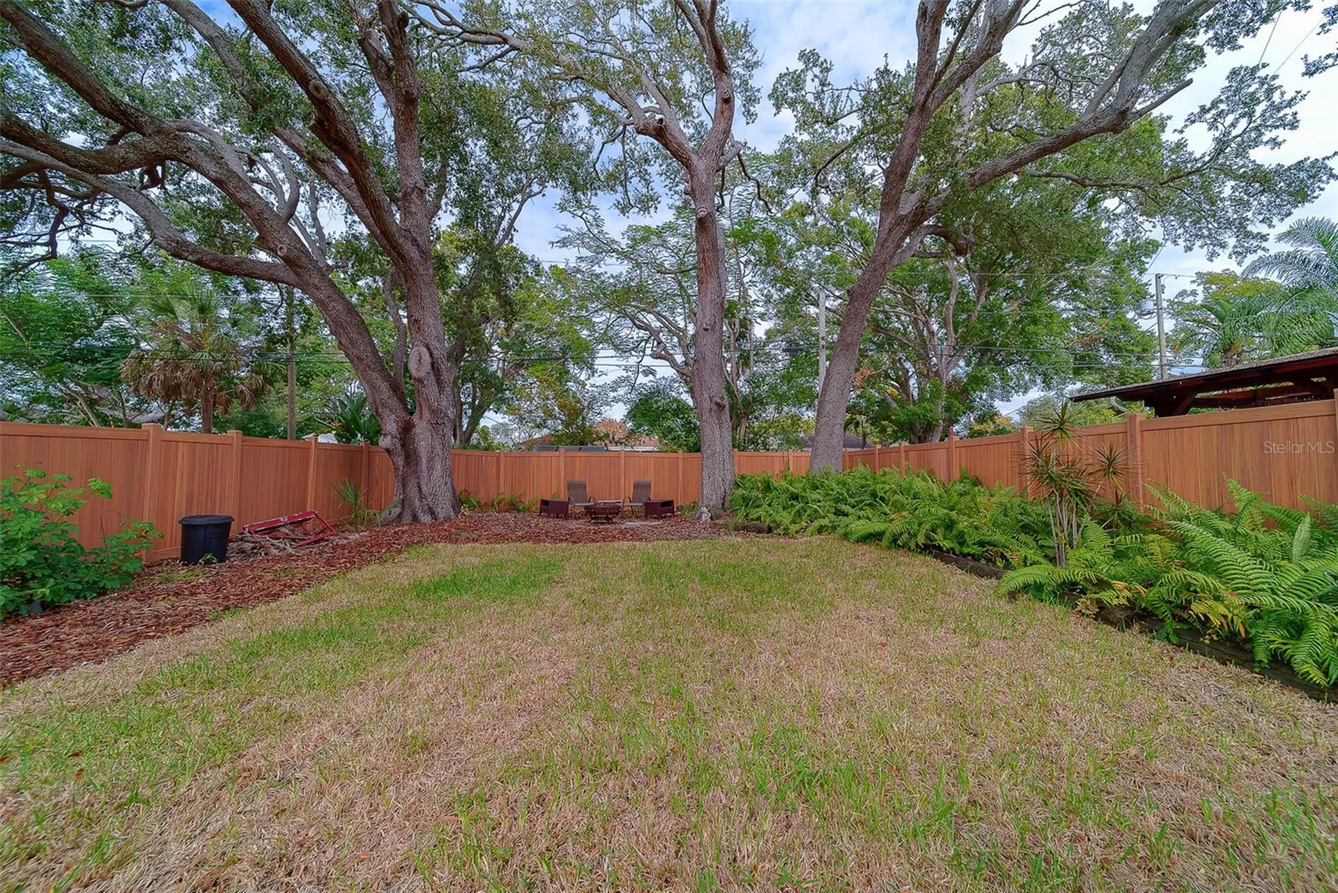 225 36th Avenue NE St Petersburg FL 33704