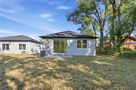1209 W 15th Street Sanford FL 32771