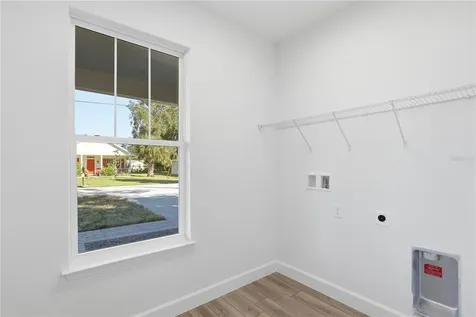1209 W 15th Street Sanford FL 32771