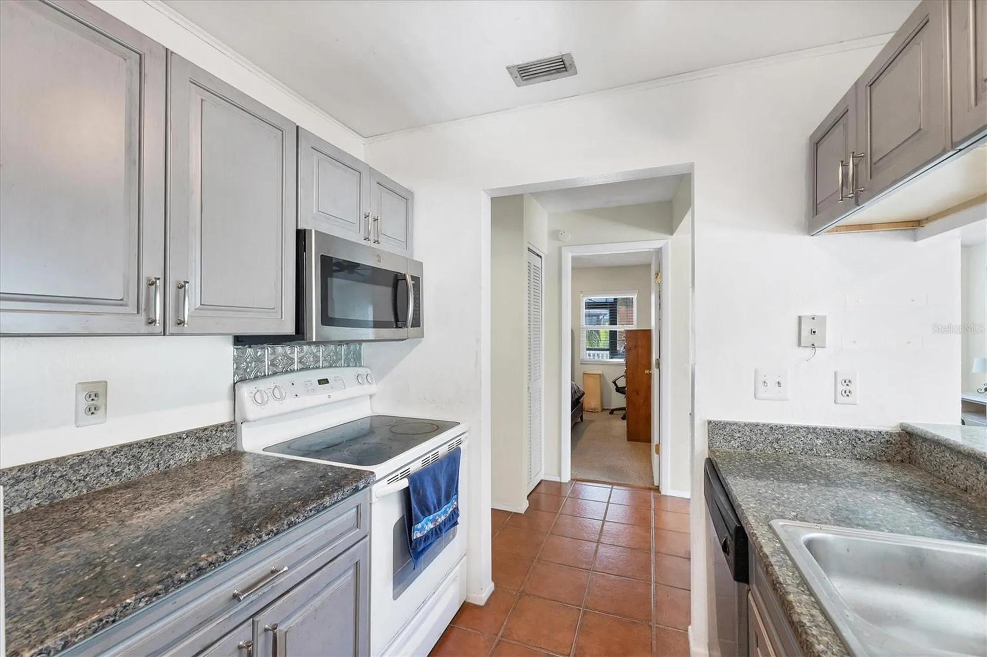 3636 59th Avenue W Bradenton FL 34210